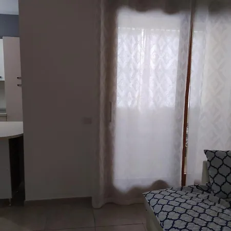 Bilo F * אולביה